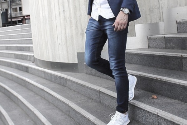 How To Wear White Trainers