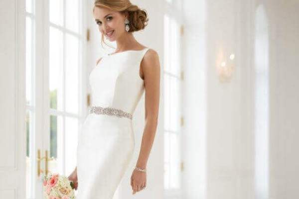 Simple Wedding Dresses For A Fuss Free Celebration