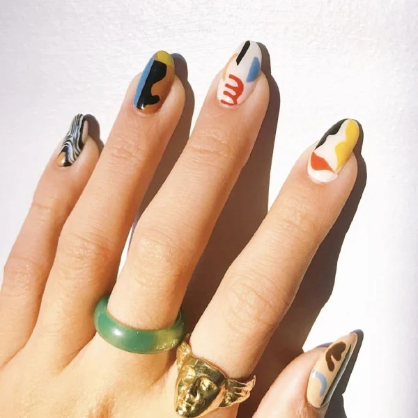 Artistic Oval Nails
