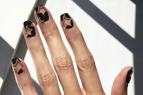 15 Gorgeous Square Nail Designs To Copy