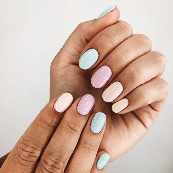 Multicolour Pastel Round Nails