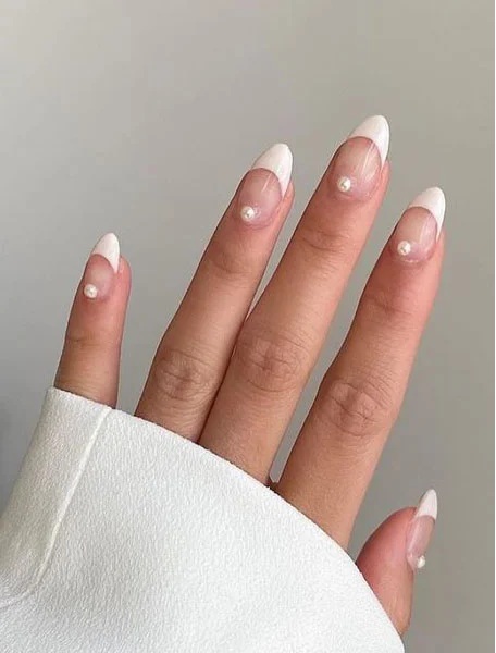 White French Tip with Pearls