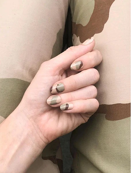  Nude Camouflage Nail Art