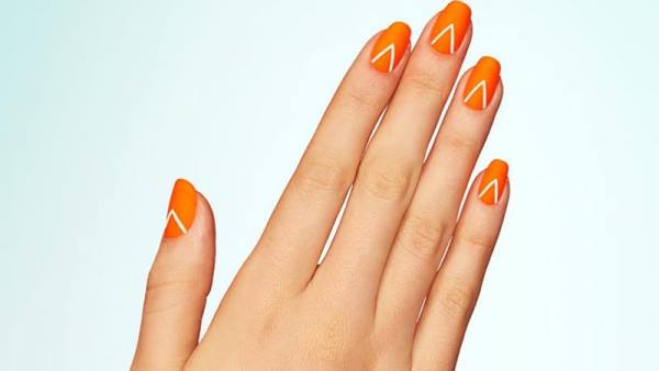 Matte Orange Nails