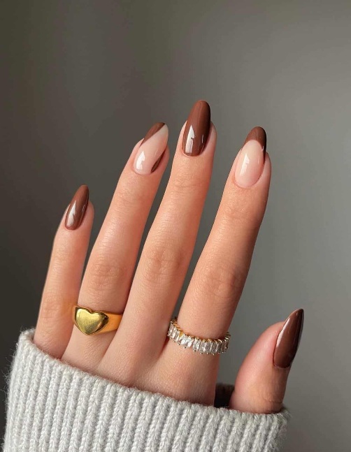 Brown Nails with a Yellow Dress